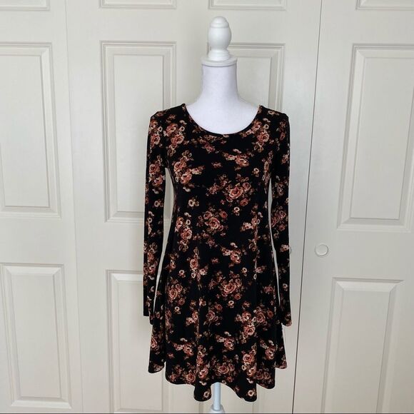 Forever 21 Floral Dress - Picture 1 of 10